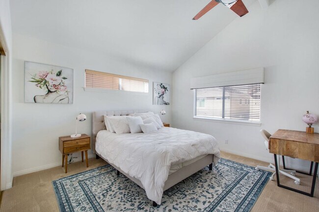 Building Photo - 603 10th St