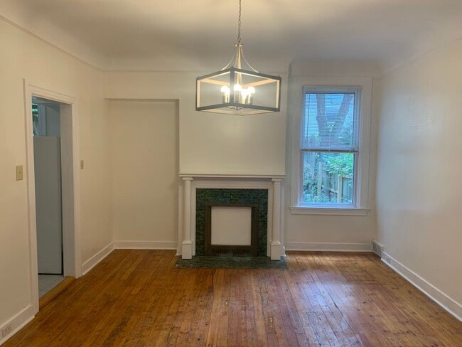 Building Photo - Incredible Shadyside Home!