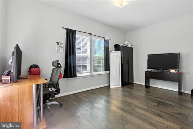 Building Photo - 8518 Cedar Chase Dr