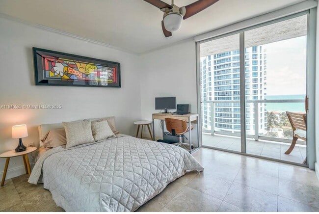 Building Photo - 5900 Collins Ave