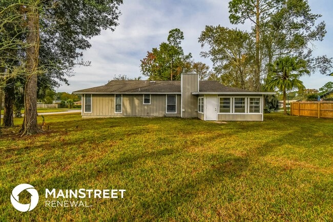 Building Photo - 13093 Silver Oak Dr