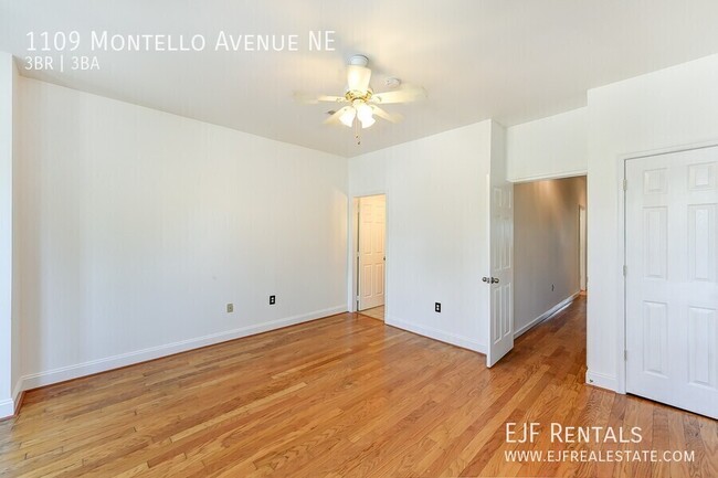 Building Photo - H Street Corridor Expansive Entertaining 3...