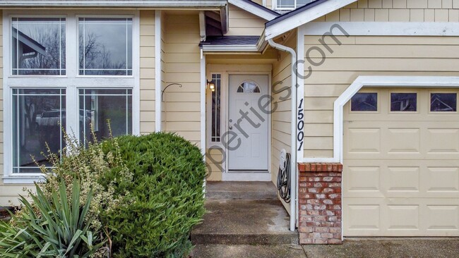 Building Photo - Spacious 3 Bedroom Puyallup Home