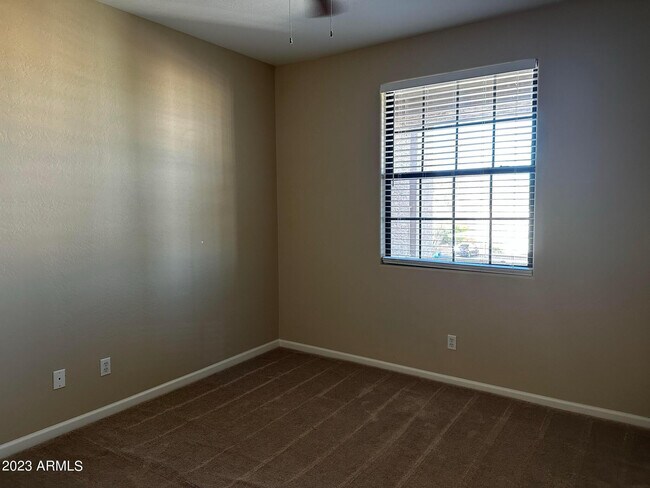 Building Photo - 16729 E Westby Dr