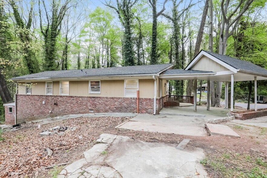 Building Photo - 3149 Beech Dr