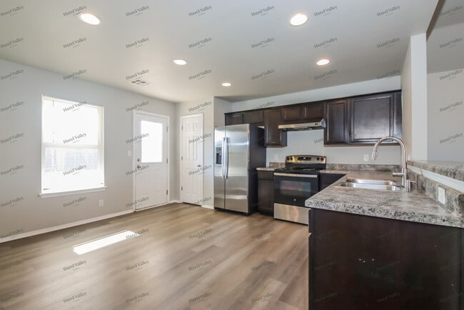 Building Photo - 25210 E 91st Ct S