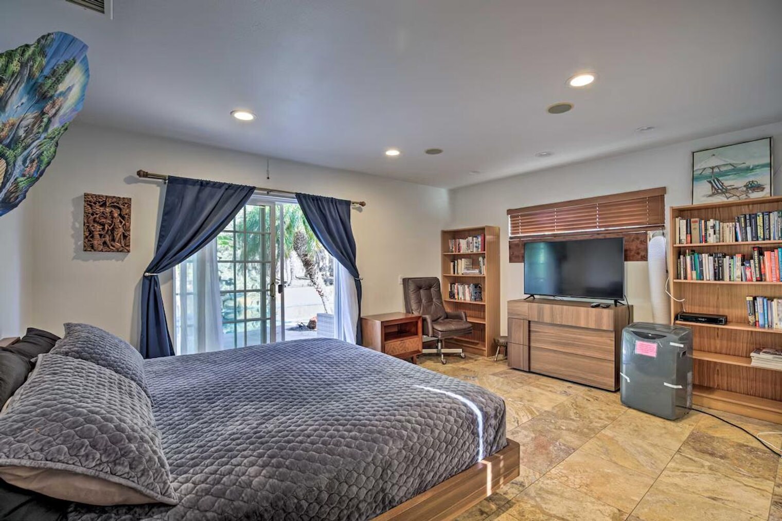 Building Photo - 939 Begonia Ct