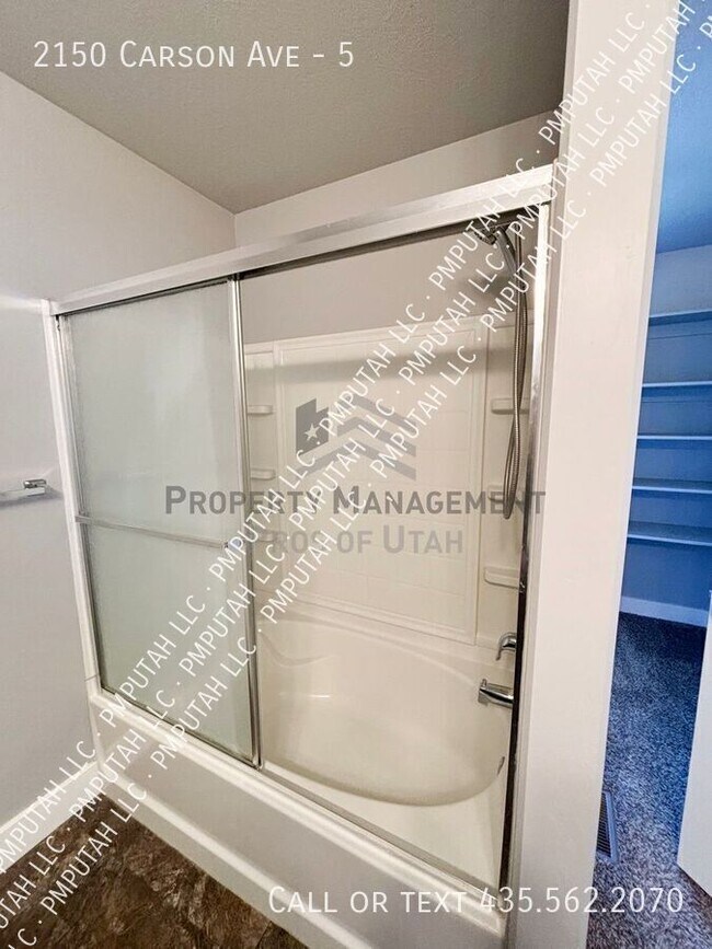 Building Photo - 2150 Carson Ave