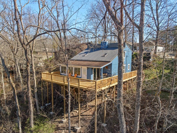 Building Photo - 2026 Keeney Rd