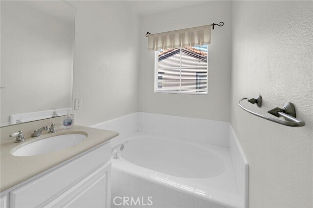Building Photo - 2850 Ballesteros Ln