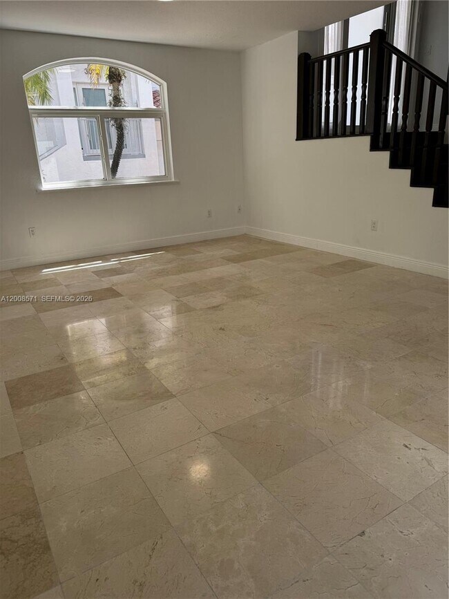 Building Photo - 3080 Bird Ave