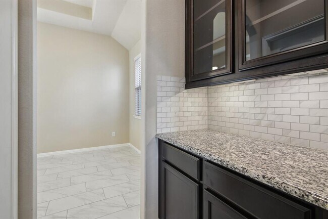Building Photo - 4310 Treccia Ct
