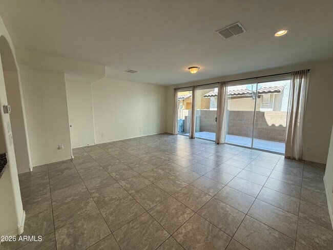 Building Photo - 4258 E Pony Ln