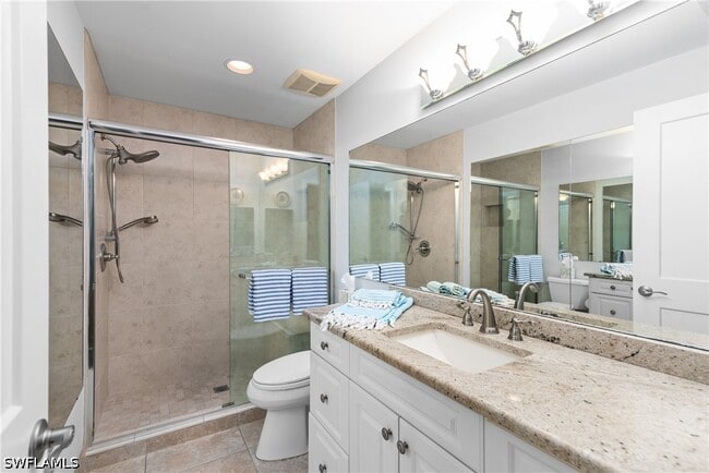 Building Photo - 5555 Heron Point Dr