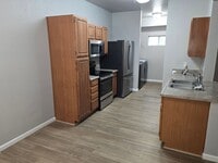 Building Photo - AVAILABLE NOW! 3 Bedroom Condo Near The Galleria