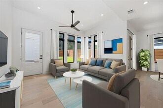 Building Photo - 4010 Valley View Rd