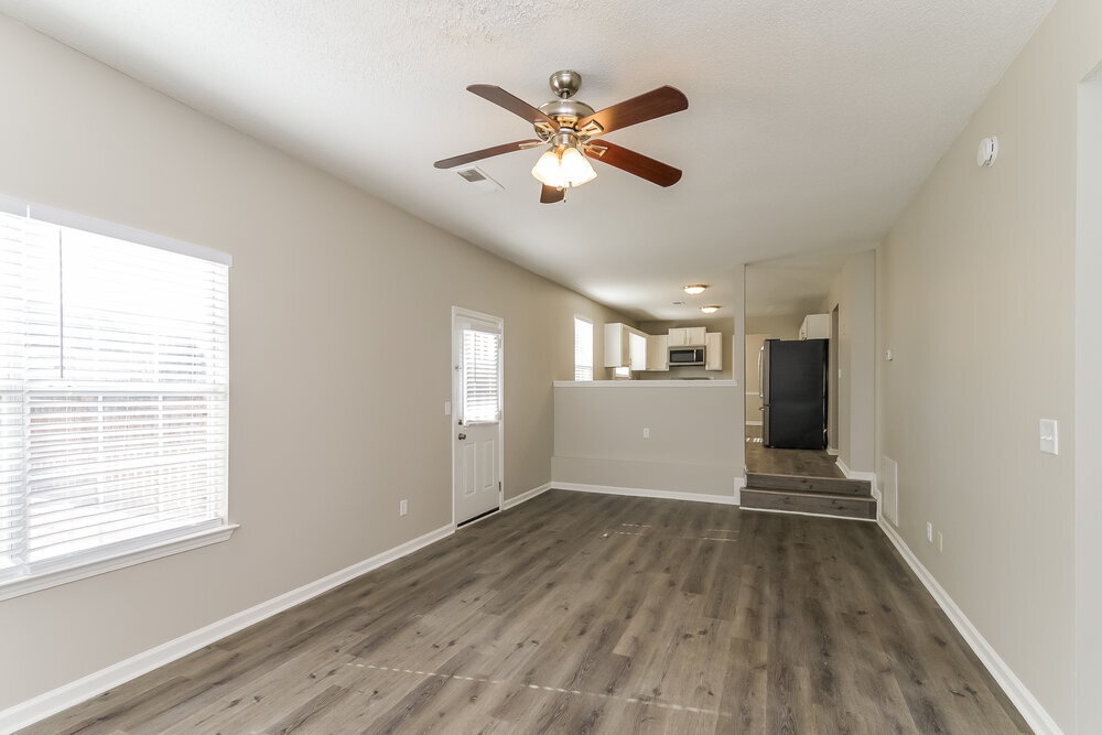 Building Photo - 2208 Glen Briar Way