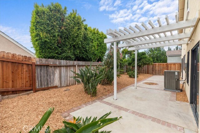 Building Photo - 26732 Laredo Ln
