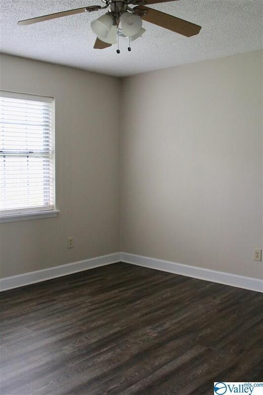 Building Photo - 13923 Hurstland Dr SW