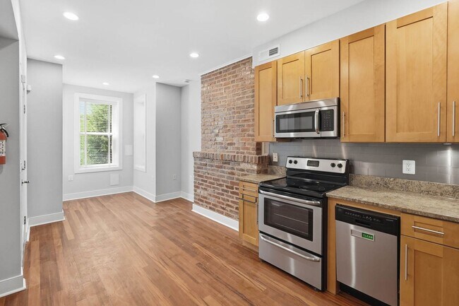 Building Photo - 1513 4th St NW