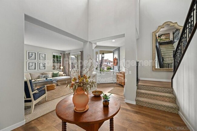 Building Photo - 3231 Canyon View Dr