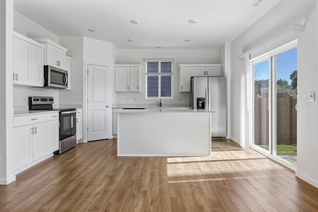 Building Photo - 489 Cremini Lp SE