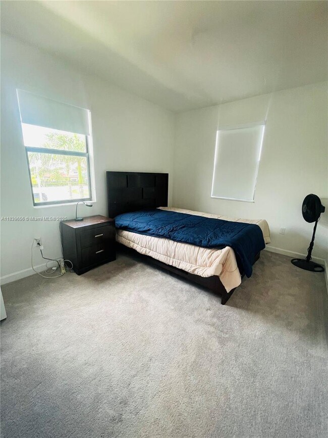 Building Photo - 28650 SW 131st Ct