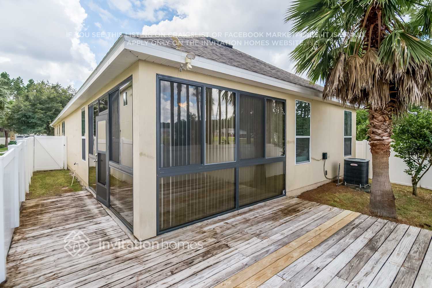 Building Photo - 684 Briar View Dr