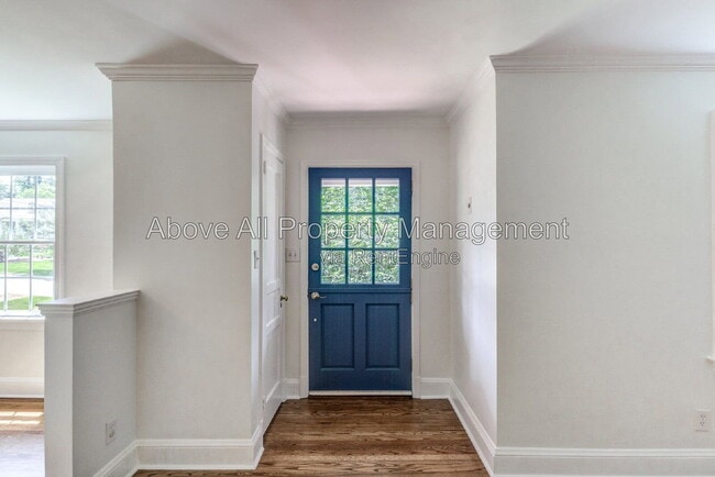 Building Photo - 1216 Duplin Rd