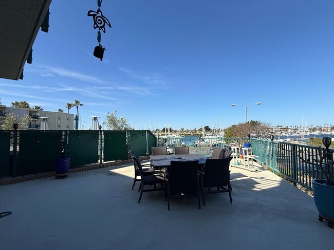 Building Photo - Resort Living year-round! Channel Island Marina Views
