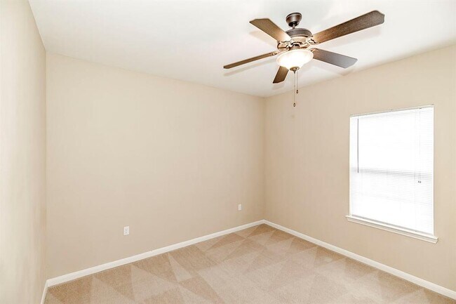 Building Photo - 5402-FM1488 FM 1488 Rd