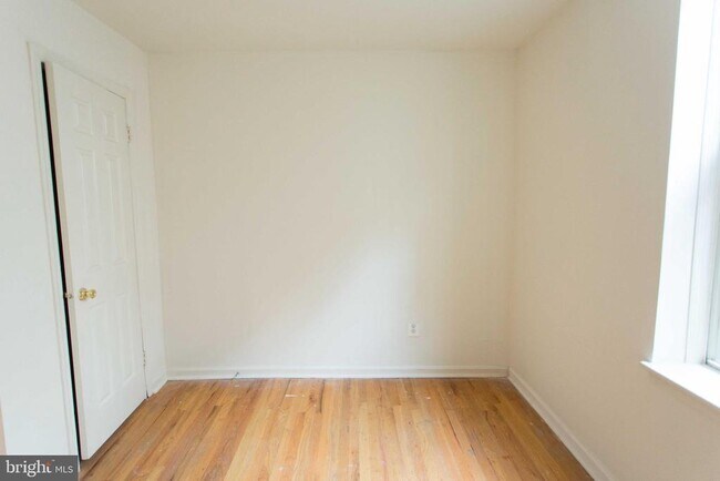 Building Photo - 526 Spruce St