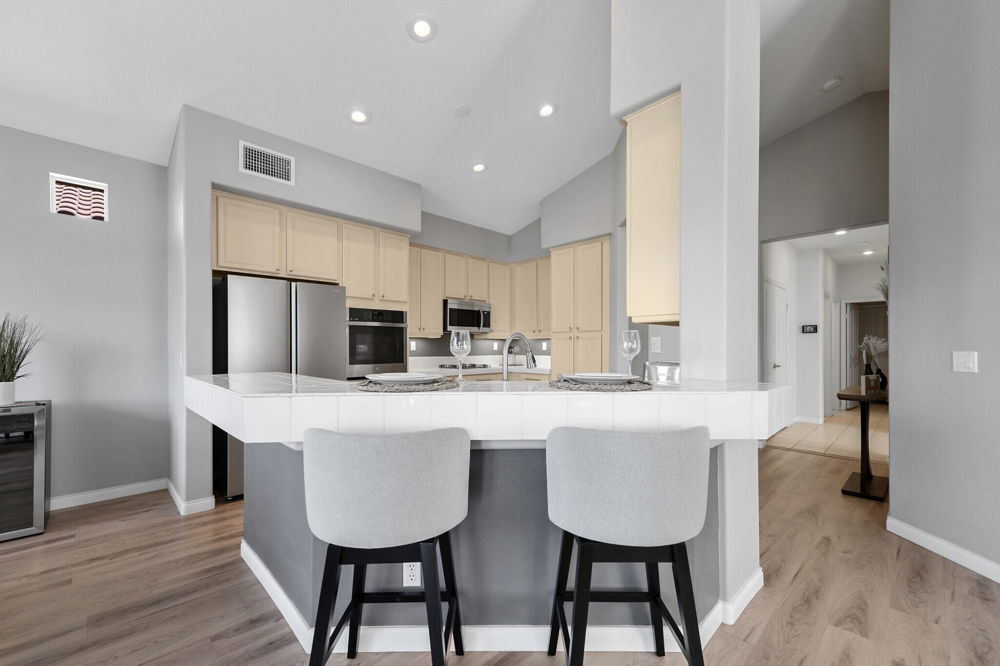 Building Photo - 76747 Minaret Way