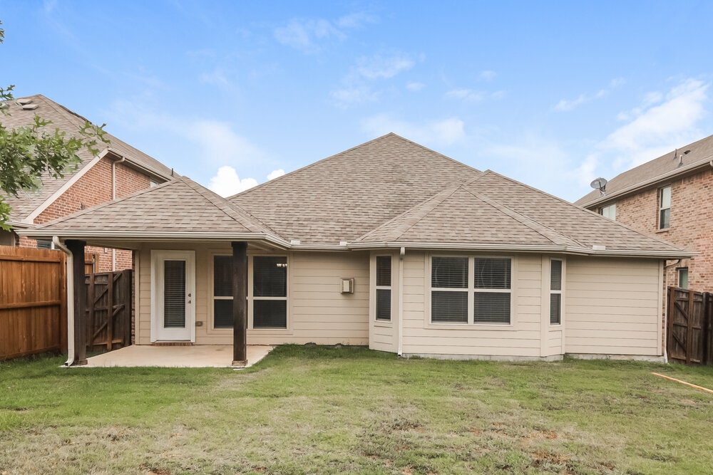 Building Photo - 121 Pleasant Hill Ln