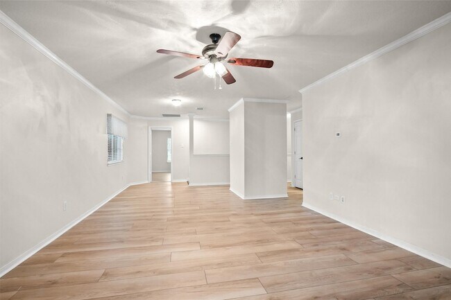 Building Photo - 21930 Holly Branch Dr
