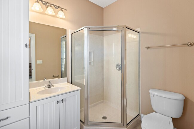 Building Photo - 2899 Chanterelle Cove