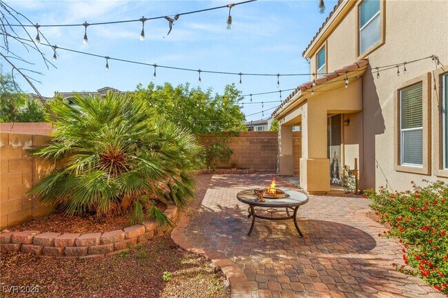 Building Photo - 6247 Sugartree Ave