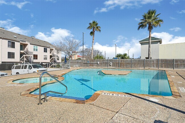 Building Photo - 3663 E NASA Pkwy