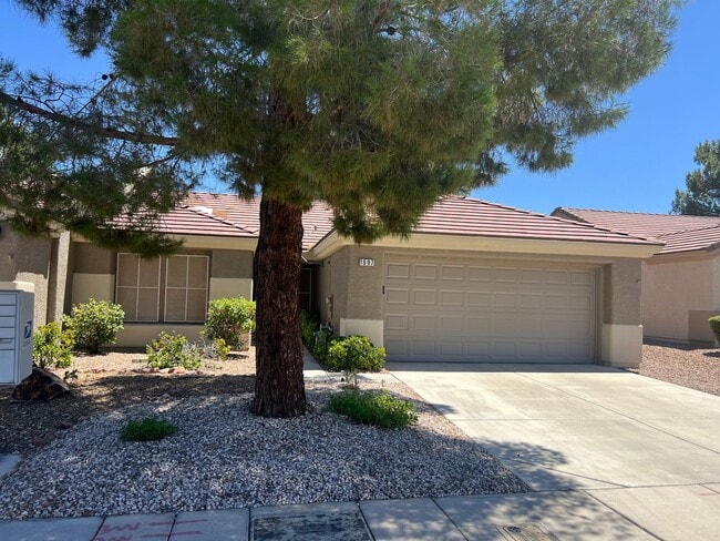 Building Photo - Two Bedroom Single Family Home