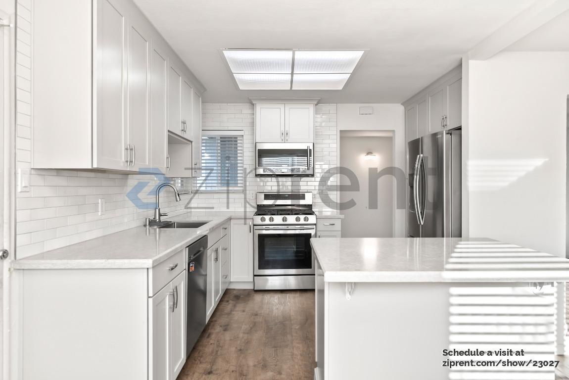 Building Photo - 1230 Becket Dr