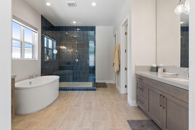 Building Photo - 57935 Stone Creek Trail W