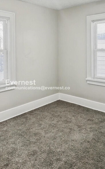 Building Photo - 1093 Georgia Ave