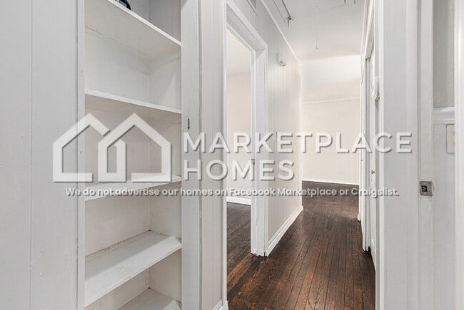 Building Photo - 590 Calder Ave