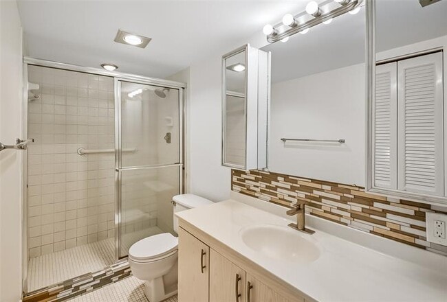 Building Photo - 2404 Antigua Cir