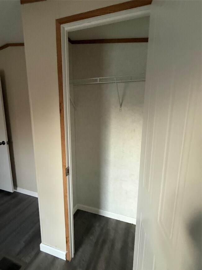 Building Photo - 144 Private Road