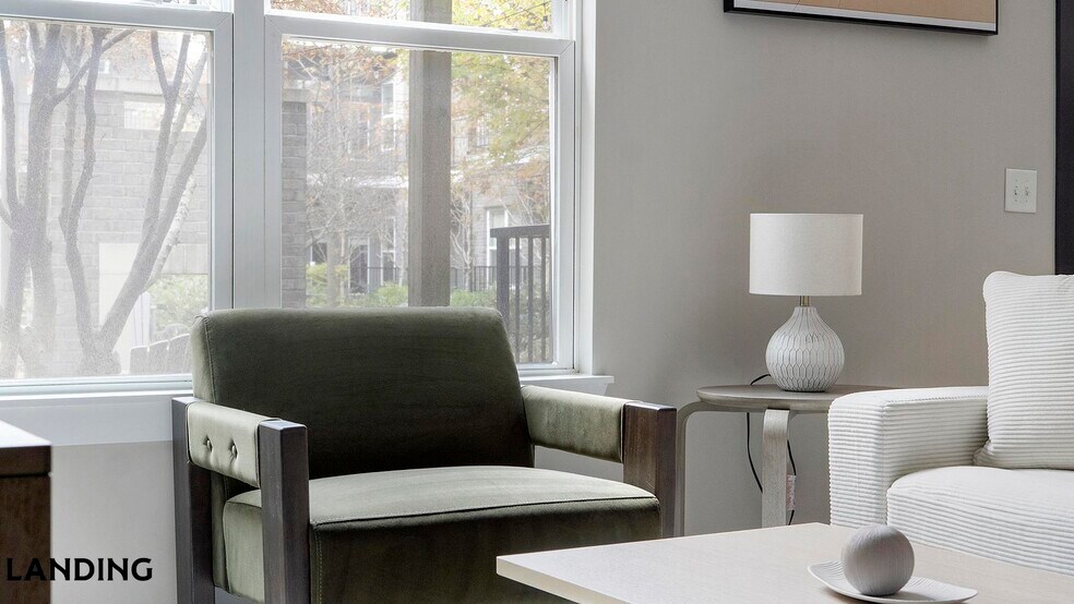 Building Photo - 2550 Blackmon Dr