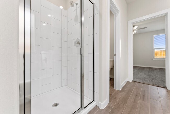 Building Photo - 2101 Fortune Dr