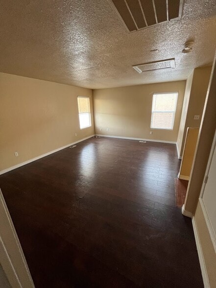 Loft - 2115 Hermosa Creek Dr SW