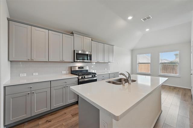 Building Photo - 837 Amberwood Ct