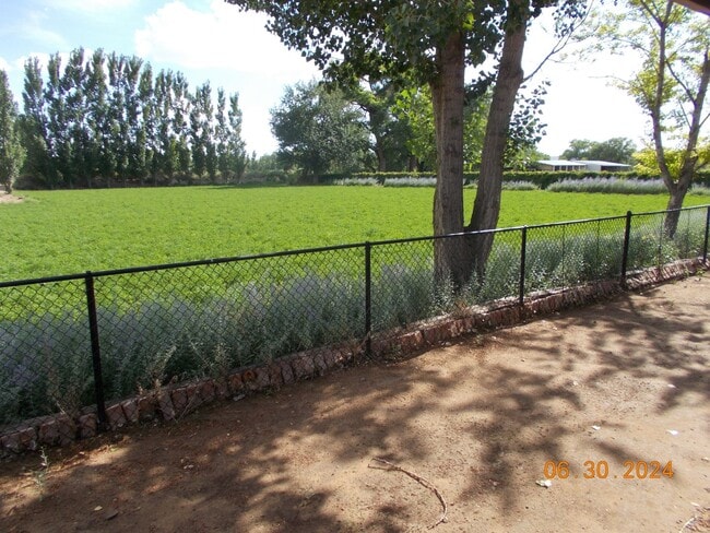 Building Photo - Darling South Valley Guest House Casita